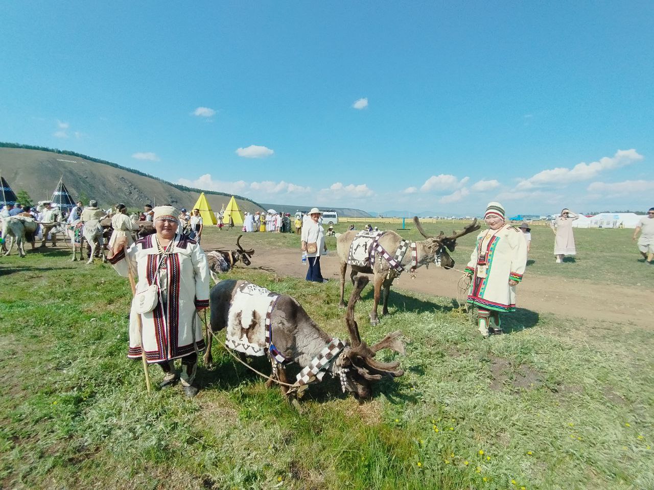 Итоги Республиканского конкурса на лучшую оленью упряжь «Турки орални  һанисаклитан иэсчимэчэк» | 06.07.2023 | Якутск - БезФормата